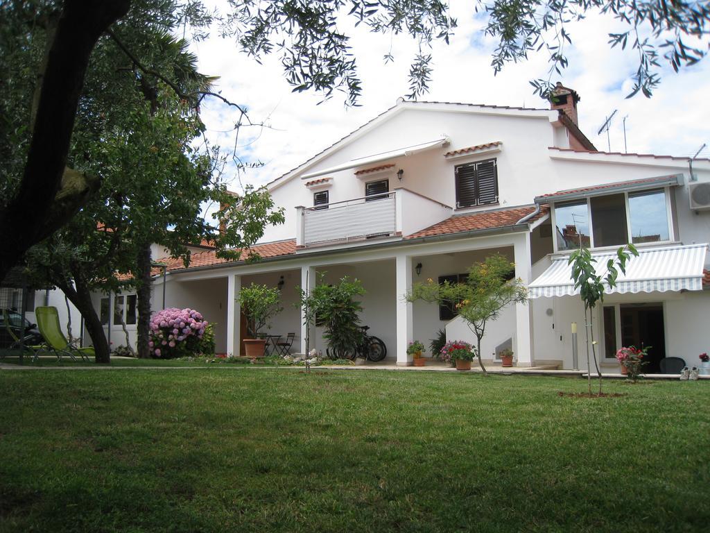 Apartment Luisa Poreč Exterior foto